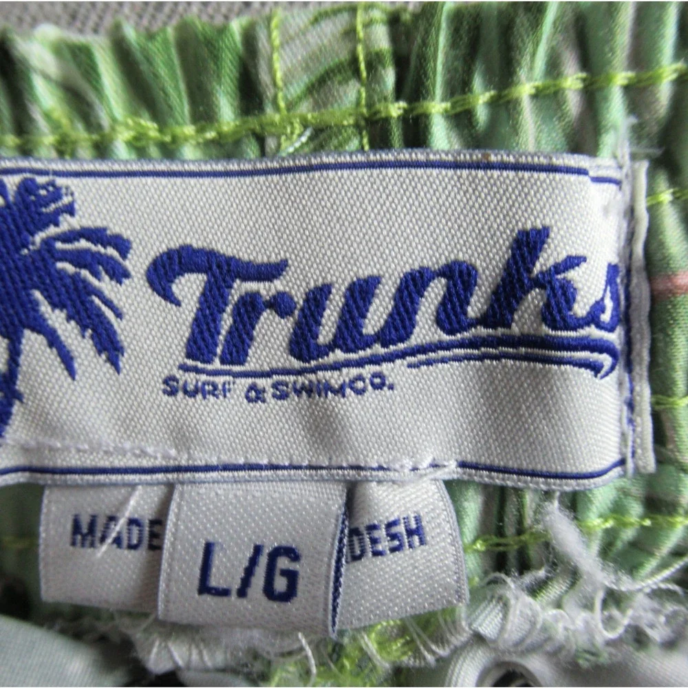 Trunks Surf & Swim Trunks Mens Large Green Tropical Floral Beach Resort Shorts